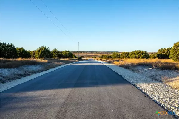 Lampasas, TX 76550,000 Winecup Dr