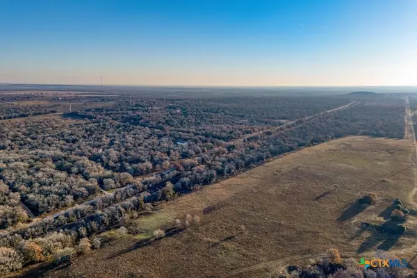 Luling, TX 78648,TBD Ivy Switch RD