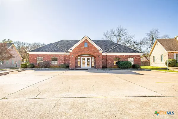 2213 Birdcreek TER, Temple, TX 76502