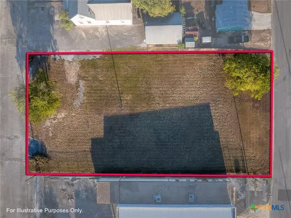 Seguin, TX 78155,515 E DONEGAN