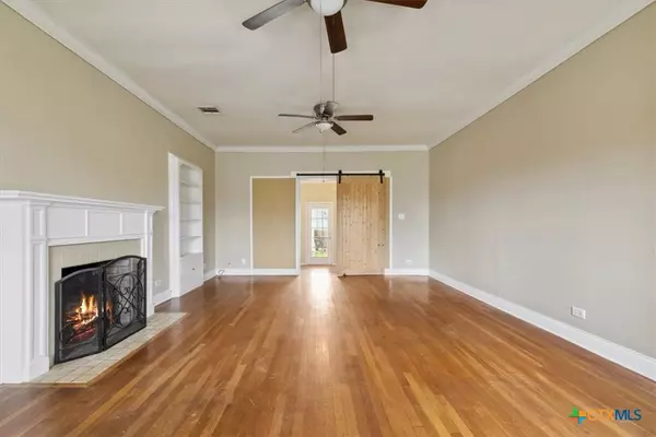 Temple, TX 76501,303 N 9th ST