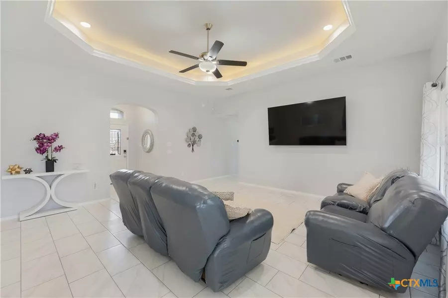 6908 Alvin DR, Killeen, TX 76542