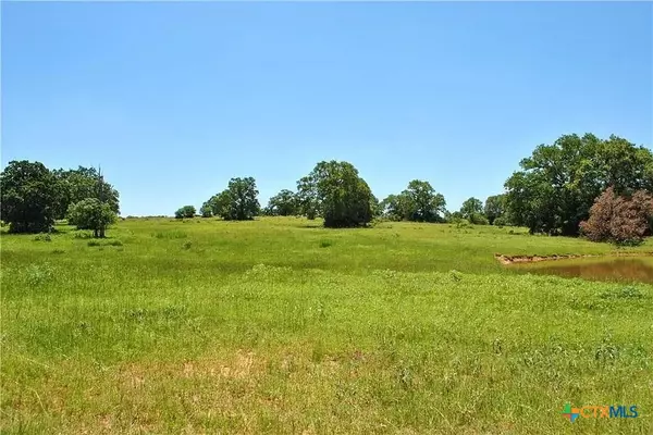 Luling, TX 78648,21741 E Interstate 10
