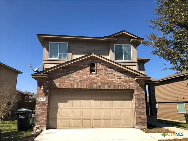 213 Brazoria TRL, San Marcos, TX 78666