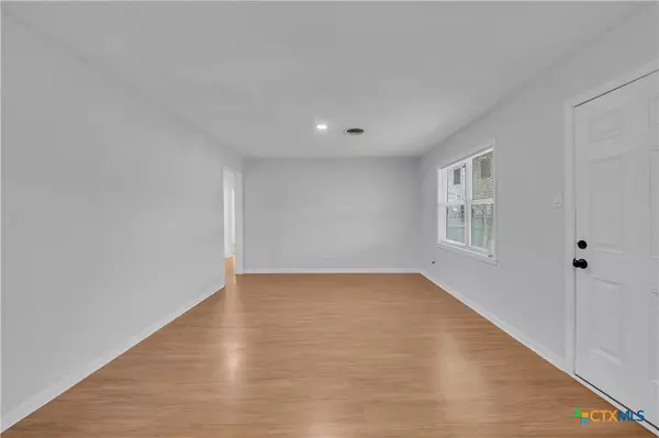 Temple, TX 76504,14 S 41st ST