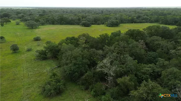 Hallettsville, TX 77964,2846 CO RD 18 Lavaca County Tx