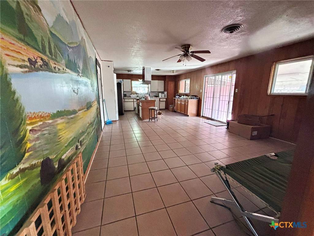 Killeen, TX 76543,1206 Pine DR