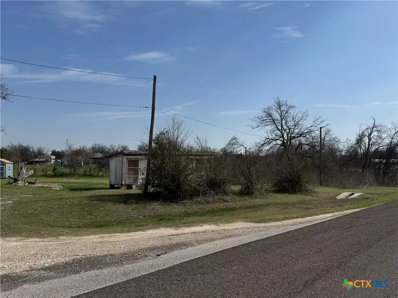 0 E Oleander ST, Lott, TX 76656