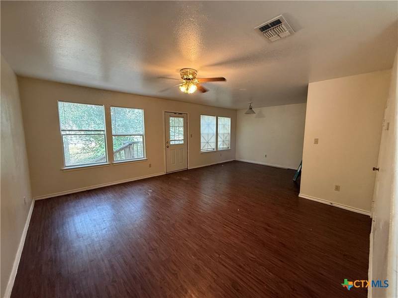 1002 Sagewood TRL #1002, San Marcos, TX 78666
