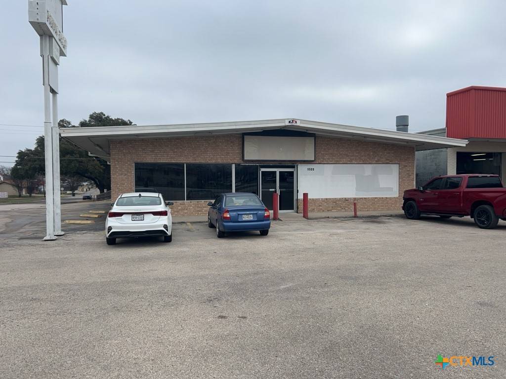 1520 S Fort Hood ST, Killeen, TX 76542