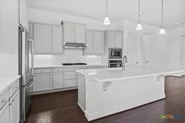 San Marcos, TX 78666,609 Dancing Oak LN