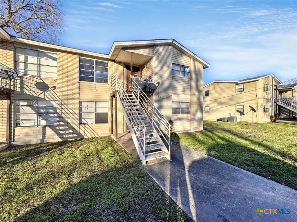 San Marcos, TX 78666,742 Martindale RD