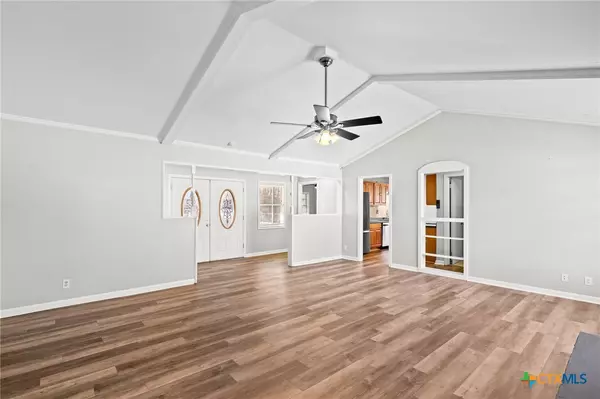 Victoria, TX 77904,116 Guinevere ST