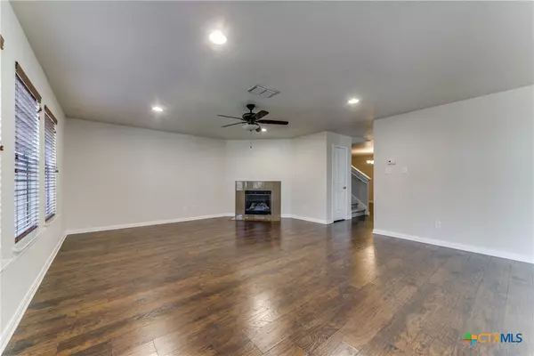 Boerne, TX 78006,140 Dusty Corral