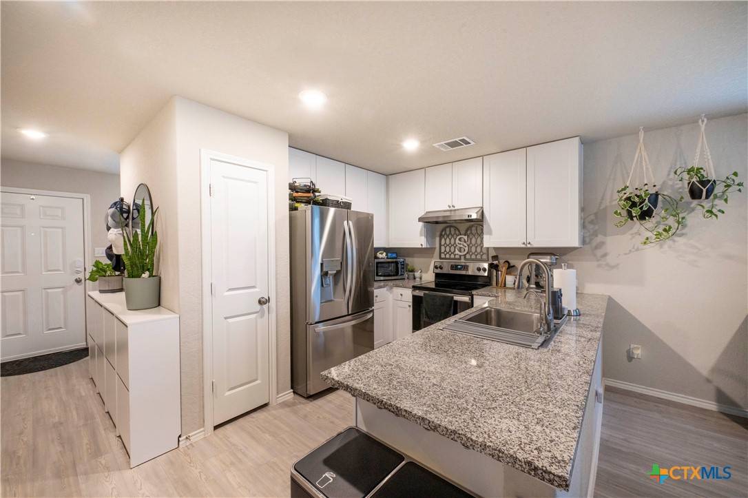 New Braunfels, TX 78130,2610 Pechora Pipit