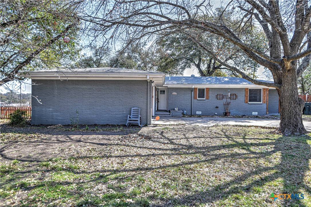Temple, TX 76501,2215 N 9th ST