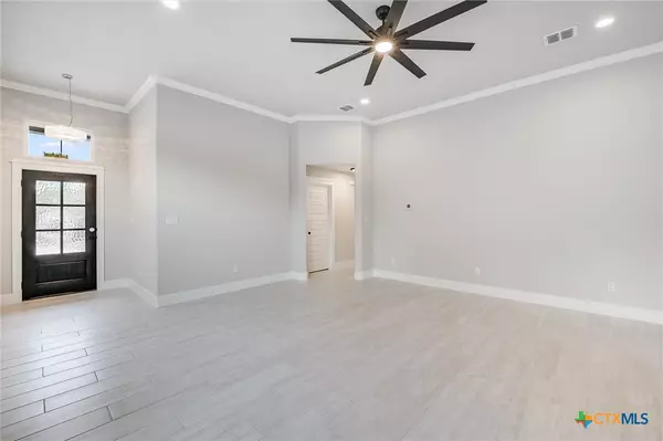 Wimberley, TX 78676,8 Lakewood CIR