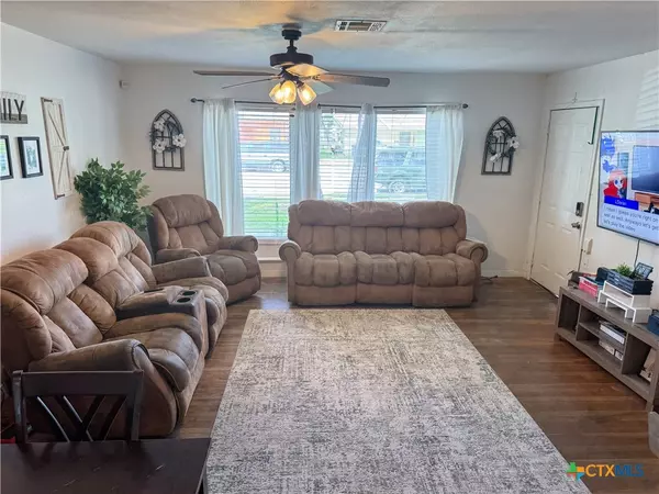 Victoria, TX 77904,4912 Evergreen