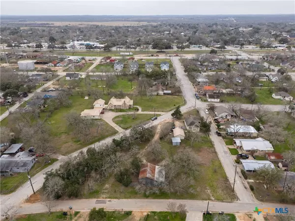 Luling, TX 78648,103 Spruce AVE