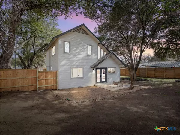 Austin, TX 78745,2215 Stone River DR