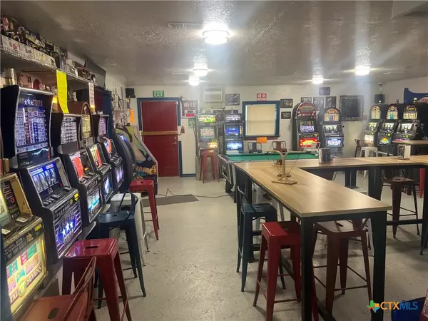 Midway, TX 75852,12108 State Highway 21