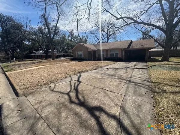 Cameron, TX 76520,611 8th Street