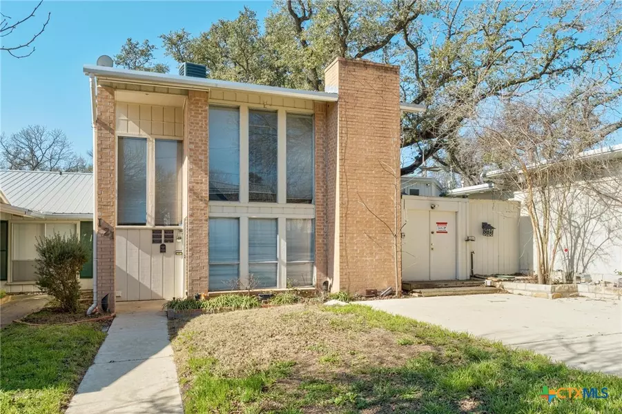 121 Scott ST, San Marcos, TX 78666