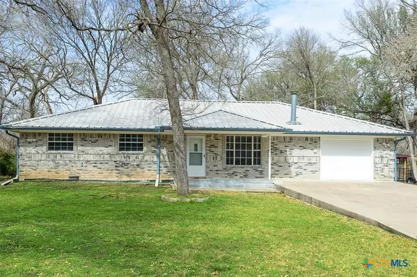 Belton, TX 76513,866 Benchmark TRL