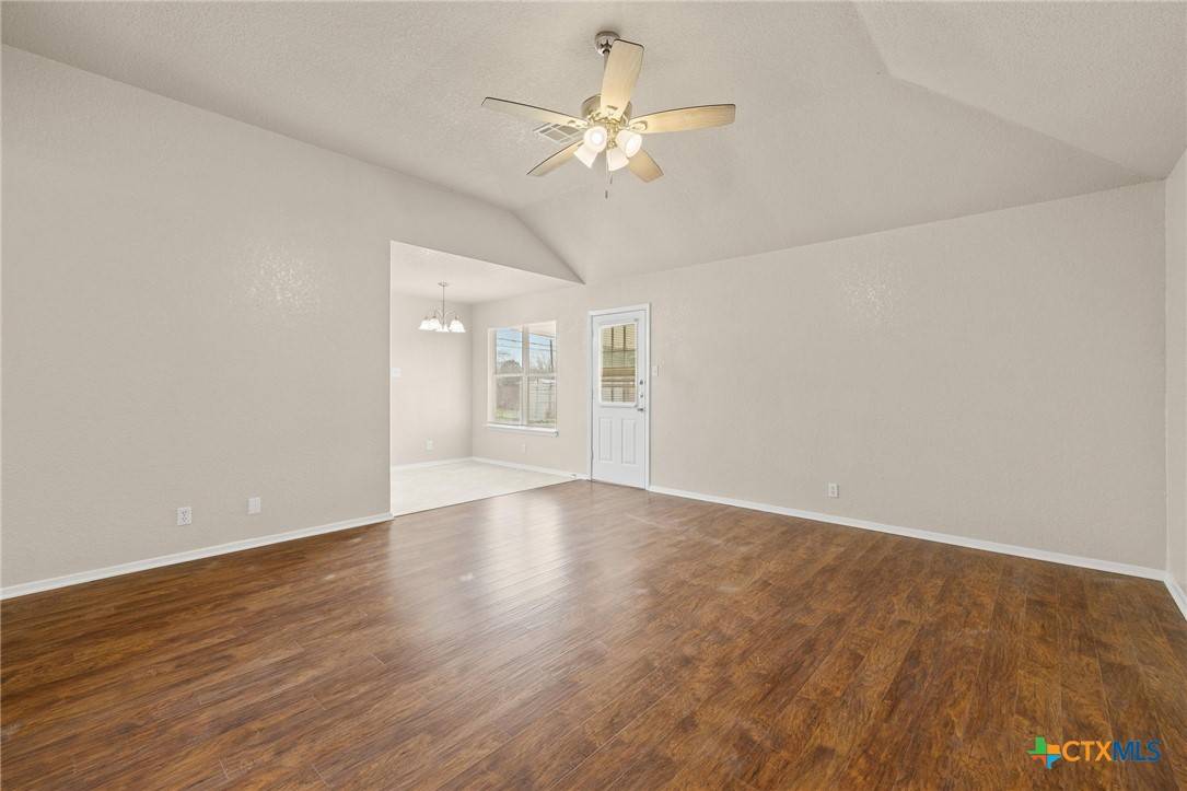 Killeen, TX 76543,2103 Caprice DR