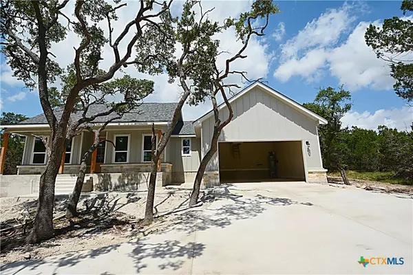 1560 Yaupon DR, Fischer, TX 78623