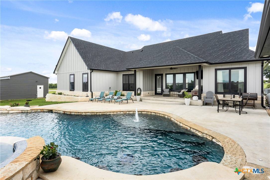 18975 Fm 1123, Holland, TX 76534