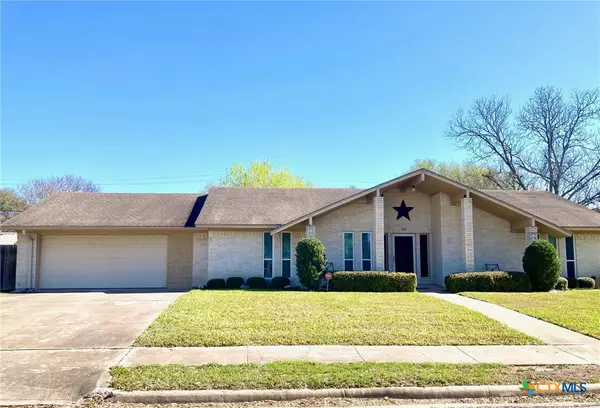 607 Rosewood DR, Victoria, TX 77901