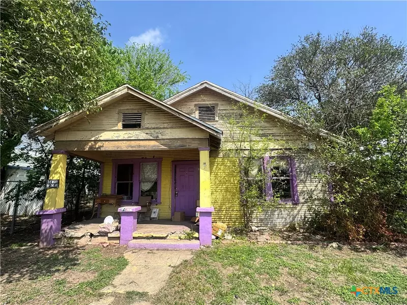 205 S. Chestnut, Lampasas, TX 76550