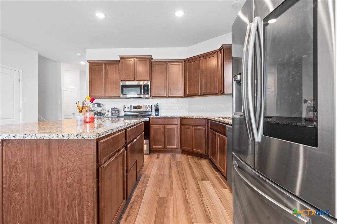 Temple, TX 76502,1252 Grand Oak TRL