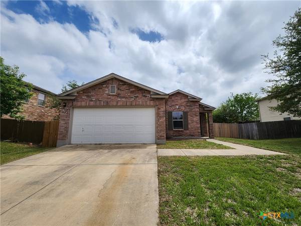 372 Copper Path DR, New Braunfels, TX 78130