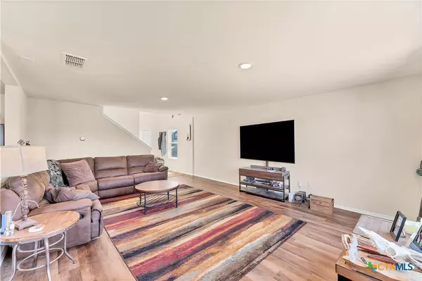 San Antonio, TX 78218,6007 Bluestem WAY