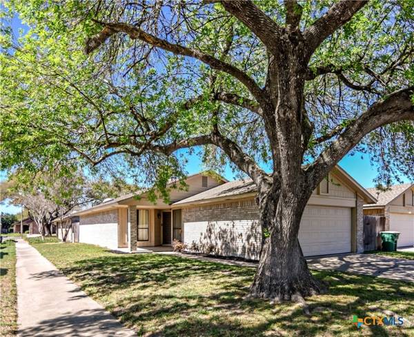 212 Planters DR, Victoria, TX 77901