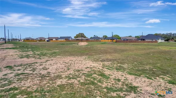 Victoria, TX 77905,314 Warehouse RD