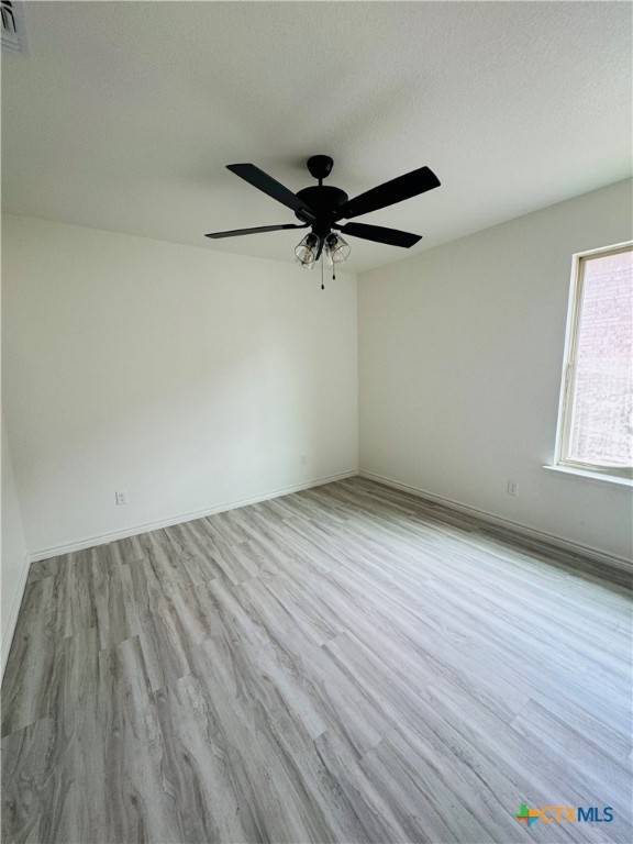 Killeen, TX 76542,5201 White Rose DR