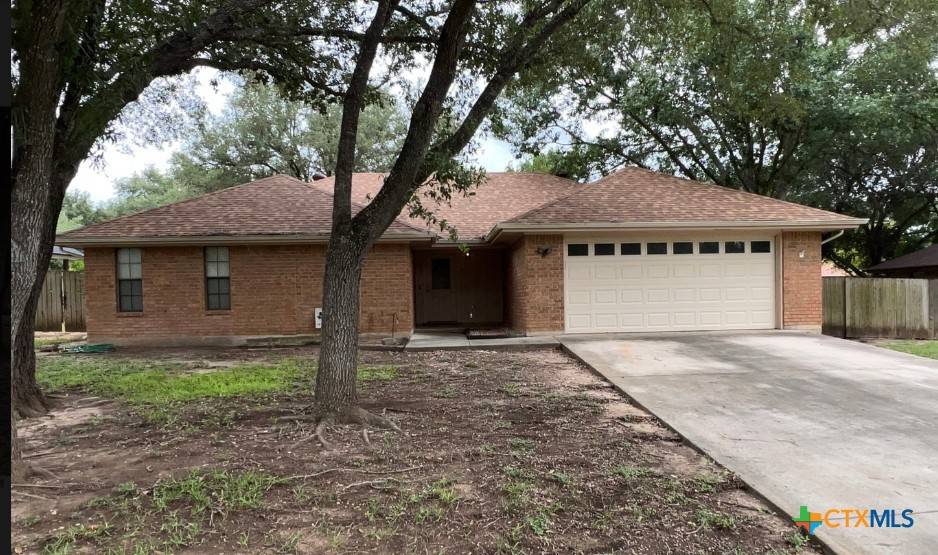 Seguin, TX 78155,157 Guadalupe River DR