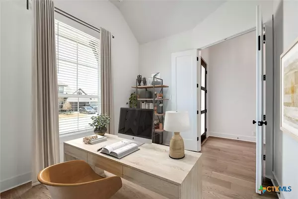 New Braunfels, TX 78132,1652 Seekat DR