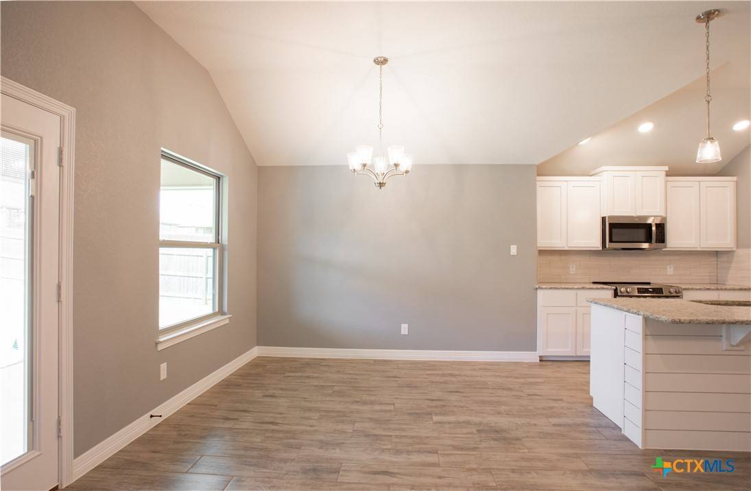 Belton, TX 76513,3221 Digby DR