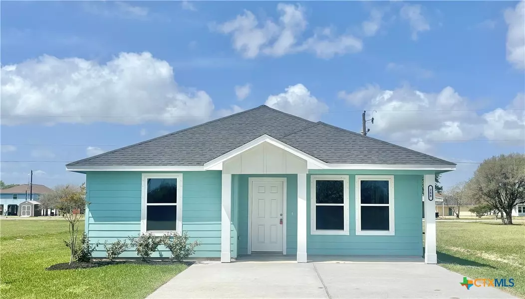 288 Buckskin, Palacios, TX 77465