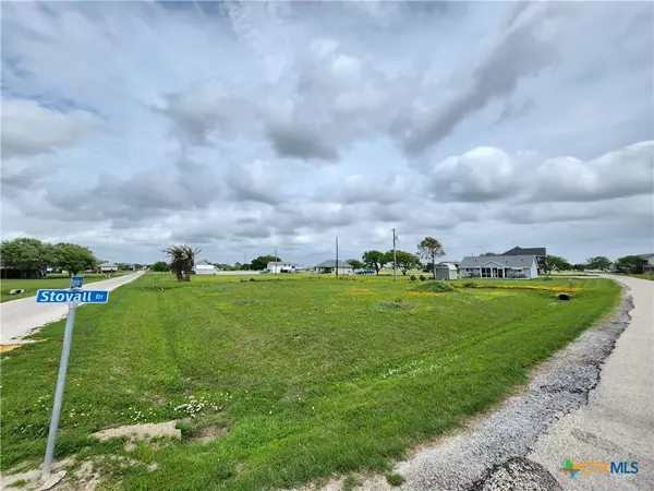 Palacios, TX 77465,711 Bayview DR