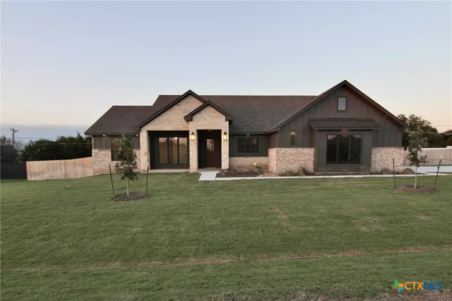 8000 Firestone DR, Temple, TX 76502