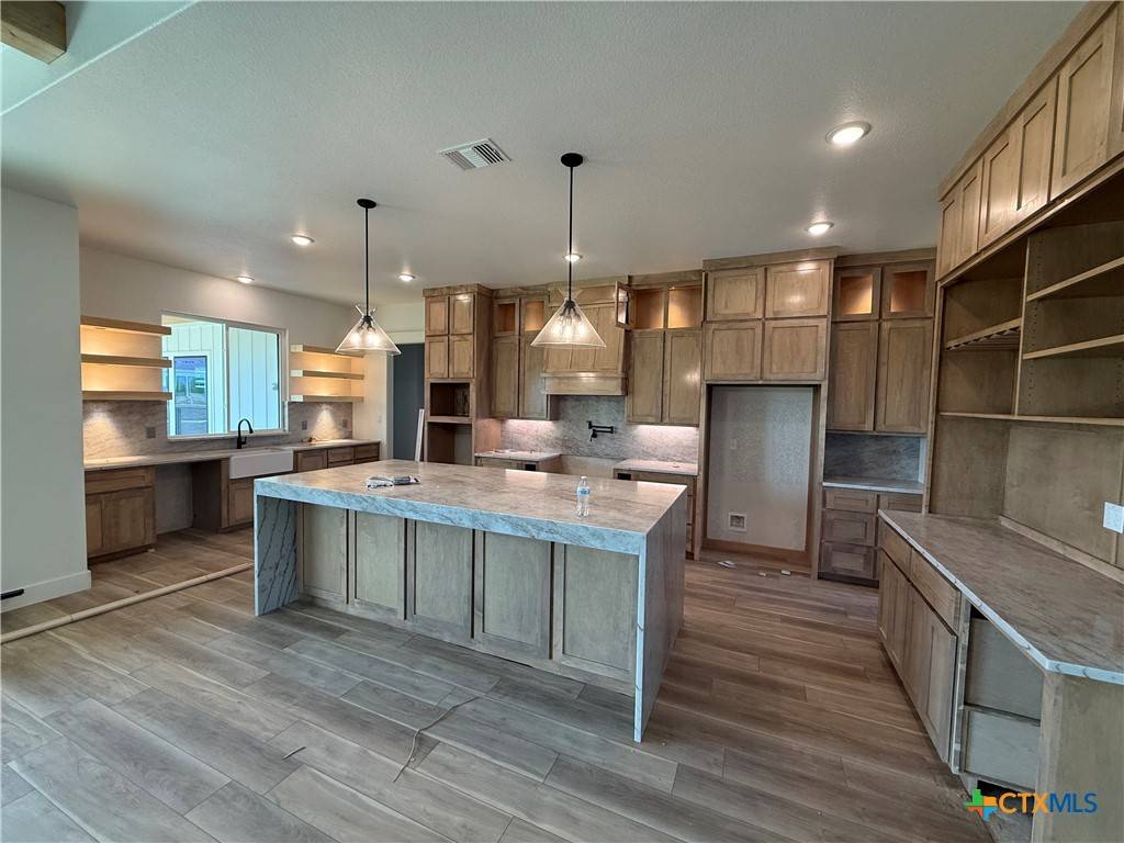Salado, TX 76571,6751 King Mill DR