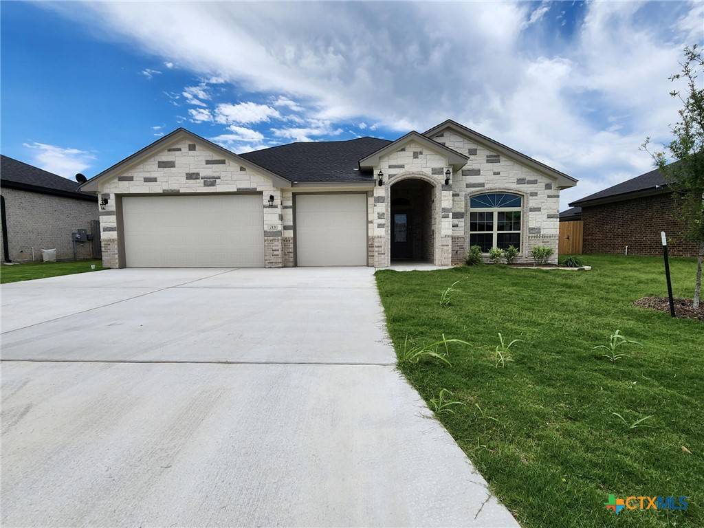 713 Eagle Claw DR, Salado, TX 76571
