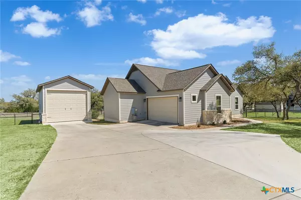 Canyon Lake, TX 78133,1516 Lake Ridge BLVD