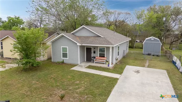Victoria, TX 77901,2307 E Sabine ST