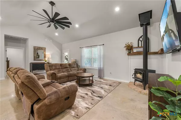 Cameron, TX 76520,2324 Myrtle LN